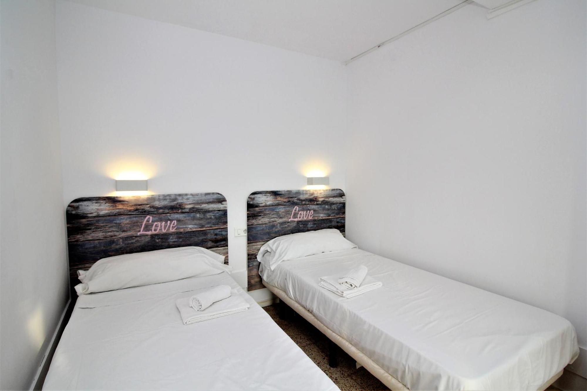 Bermudas 814 Apartment Benidorm Luaran gambar